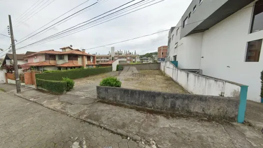 Lote/Terreno à venda, 477m² no Córrego Grande, Florianópolis