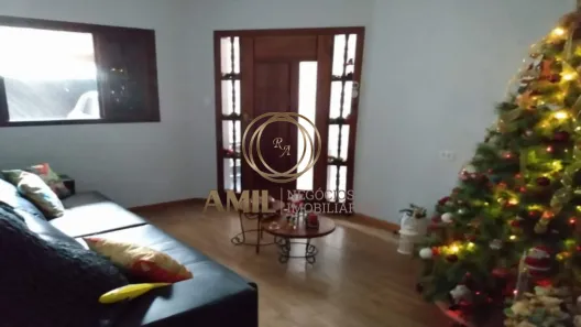 Sobrado com 5 Quartos à venda, 200m² no Jardim Pararangaba, São José dos Campos
