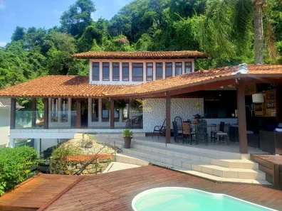 Casa com 5 Quartos à venda, 380m² no Centro, São José