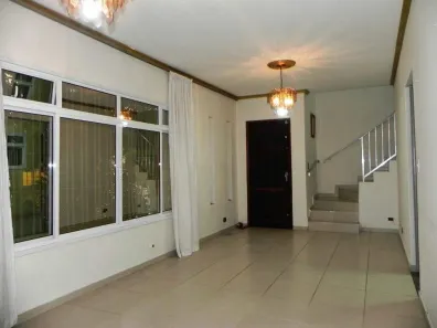 Sobrado com 3 Quartos para alugar, 187m² no Rudge Ramos, São Bernardo do Campo