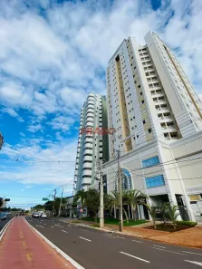 Apartamento com 3 Quartos para alugar, 77m² no Zona 03, Maringá