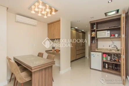 Sala Comercial à venda, 46m² no Independência, Porto Alegre