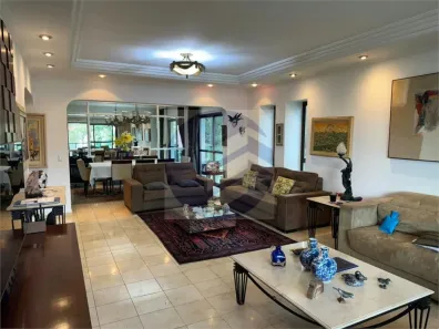 Apartamento com 3 Quartos à venda, 250m² no Vila Suzana, São Paulo