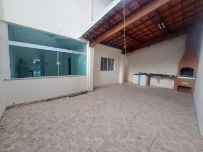 Casa com 3 Quartos para alugar, 202m² no Cidade Alta, Piracicaba