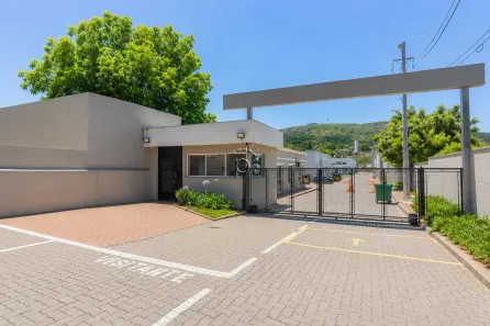 Casa de Condomínio com 2 Quartos à venda, 88m² no Vila Nova, Porto Alegre