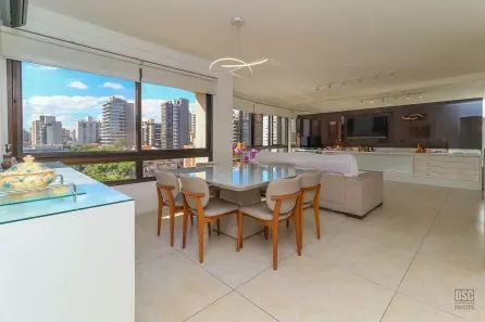 Apartamento com 3 Quartos à venda, 141m² no Rio Branco, Porto Alegre