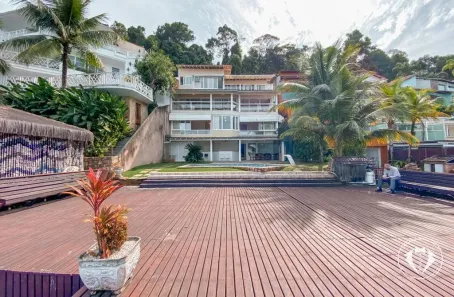 Casa de Condomínio com 5 Quartos à venda, 300m² no Portogalo, Angra dos Reis