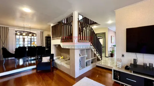 Casa com 4 Quartos à venda, 351m² no Xaxim, Curitiba
