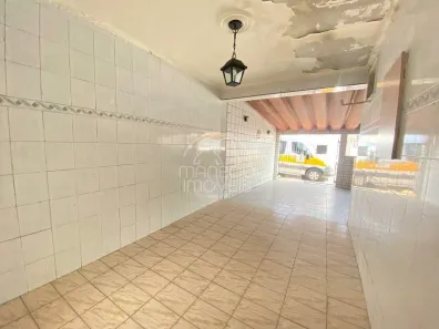 Casa com 2 Quartos à venda, 110m² no Vila Mateo Bei, São Vicente