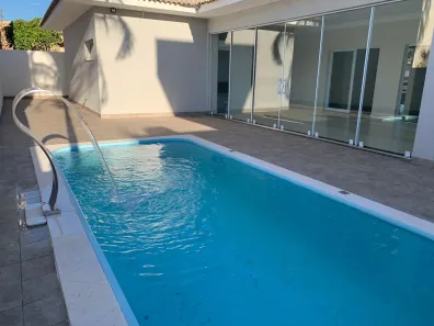 Casa de Condomínio com 3 Quartos à venda, 250m² no Aeroporto, Araçatuba