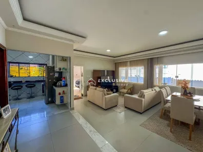 Casa com 4 Quartos à venda, 259m² no Vila São João, Caçapava