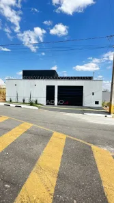 Casa com 3 Quartos à venda, 130m² no Residencial Hebrom, Senador Canedo