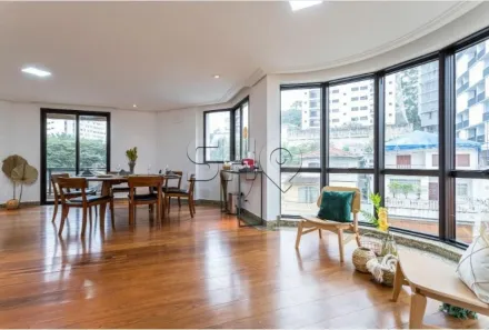 Apartamento com 3 Quartos à venda, 185m² no Jardim das Bandeiras, São Paulo
