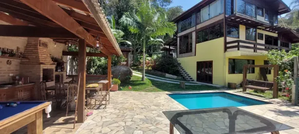 Casa de Condomínio com 3 Quartos à venda, 300m² no Caraguatá, Mairiporã