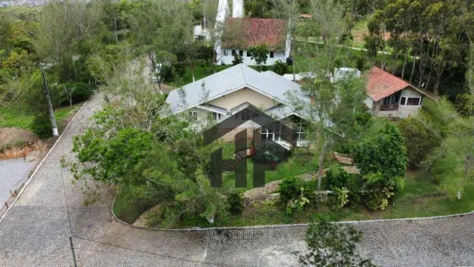 Casa de Condomínio com 5 Quartos à venda, 260m² no Porta Florada, Gravatá