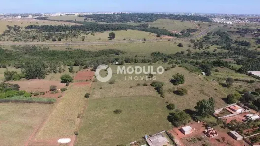 Lote/Terreno à venda, 32500m² no Distrito Industrial, Uberlândia