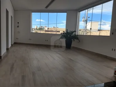 Ponto Comercial à venda, 380m² no Morada da Colina, Uberlândia