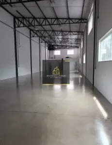 Ponto Comercial para alugar, 560m² no Medeiros, Jundiaí