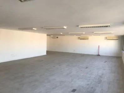 Sala Comercial para alugar, 135m² no Pinheiros, São Paulo