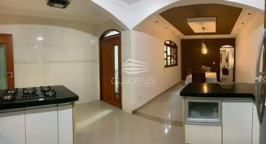 Casa com 3 Quartos para alugar, 215m² no Loteamento Residencial Vista Linda, São José dos Campos