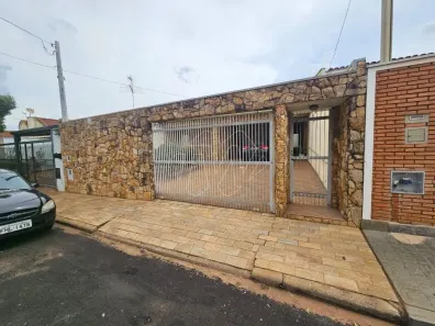 Casa com 3 Quartos à venda, 242m² no Jardim do Carmo, Araraquara