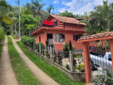 Casa com 2 Quartos à venda, 120m² no Pedro do Rio, Petrópolis