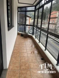 Apartamento com 3 Quartos para alugar, 150m² no Retiro, Petrópolis