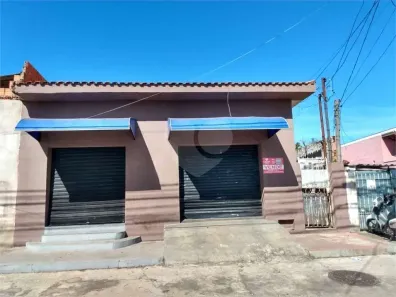 Casa com 2 Quartos à venda, 220m² no Centro, Itapetininga