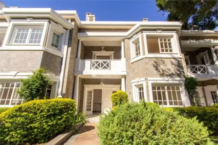 Casa de Condomínio com 4 Quartos para alugar, 480m² no Três Figueiras, Porto Alegre