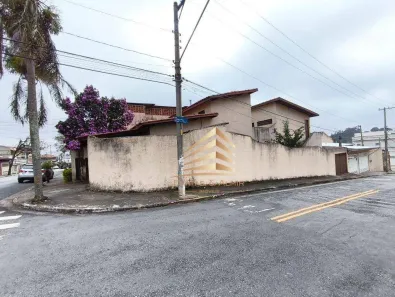 Sobrado com 3 Quartos à venda, 305m² no Jardim Pinhal, Guarulhos