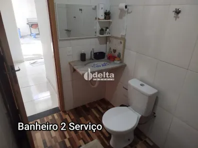 Casa com 6 Quartos à venda, 270m² no Taiaman, Uberlândia