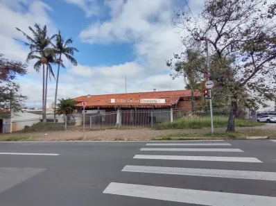 Imóvel Comercial com 3 Quartos à venda, 1156m² no Vila Trujillo, Sorocaba