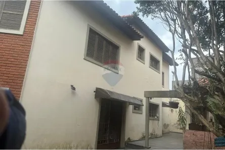 Sobrado com 3 Quartos à venda, 300m² no Jardim Peri, São Paulo