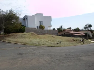 Lote/Terreno à venda, 554m² no Caminhos de San Conrado (Sousas), Campinas