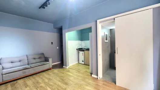 Kitnet com 1 Quarto à venda, 25m² no Farroupilha, Porto Alegre