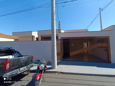 Casa com 4 Quartos para alugar, 180m² no Vila Prado, São Carlos