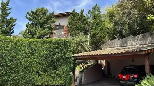 Casa de Condomínio com 4 Quartos à venda, 250m² no Jardim Ana Estela, Carapicuíba
