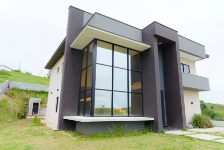 Casa de Condomínio com 3 Quartos à venda, 260m² no Condomínio Parque Vale dos Lagos, Jacareí