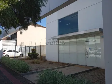 Imóvel Comercial para alugar, 370m² no Antares, Londrina