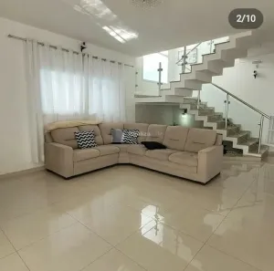 Casa de Condomínio com 4 Quartos à venda, 240m² no Caçapava Velha, Caçapava