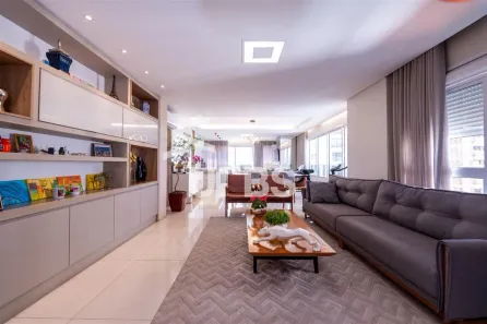 Apartamento com 4 Quartos à venda, 207m² no Setor Bueno, Goiânia