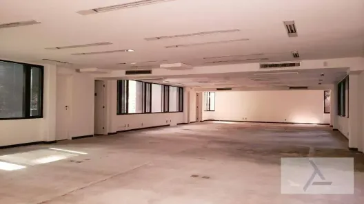 Sala Comercial para alugar, 222m² no Cidade Monções, São Paulo