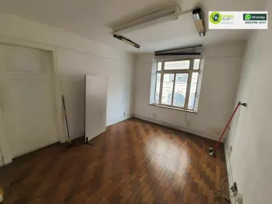 Sala Comercial à venda, 34m² no Sé, São Paulo