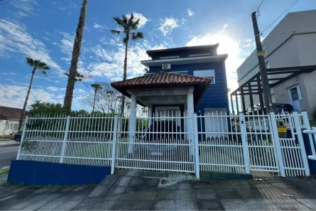 Casa de Condomínio com 3 Quartos à venda, 173m² no Lomba do Pinheiro, Porto Alegre