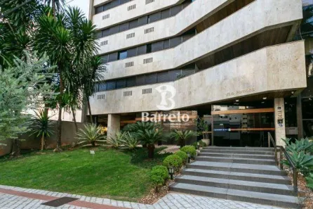 Apartamento com 5 Quartos para alugar, 700m² no Centro, Londrina
