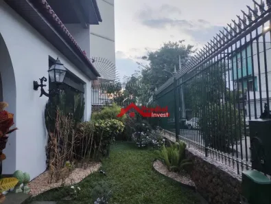 Casa com 3 Quartos à venda, 323m² no São Francisco, Niterói