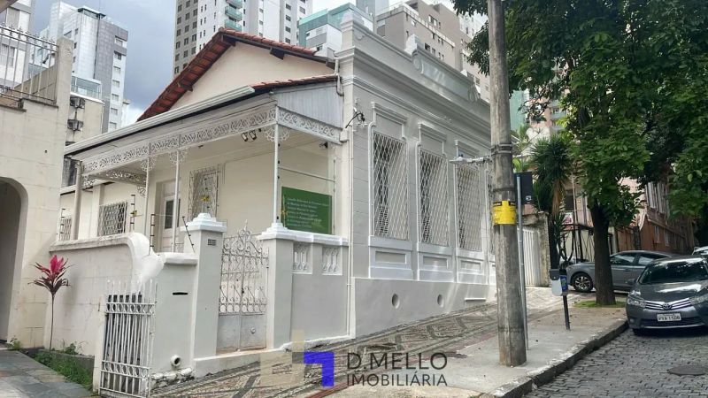 Casa com 5 quartos — Boa Viagem, Belo Horizonte