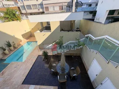 Casa com 5 Quartos à venda, 450m² no Vital Brazil, Niterói