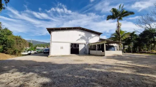 Galpão/Depósito/Armazém para alugar, 225m² no São Pedro, Brusque