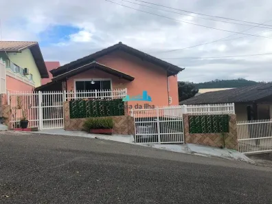 Casa com 2 Quartos à venda, 78m² no Monte Verde, Florianópolis